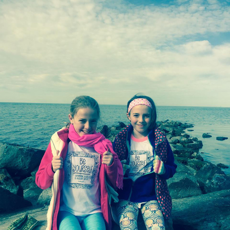 Clara & Alice